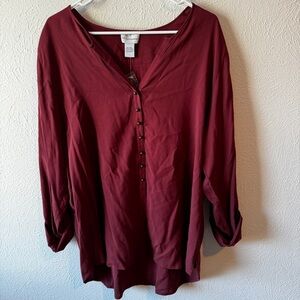 Soft Surroundings women's burgundy roll-tab long sleeve blouse size L NWOT